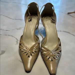 Chic Tan Leather Women's Heels